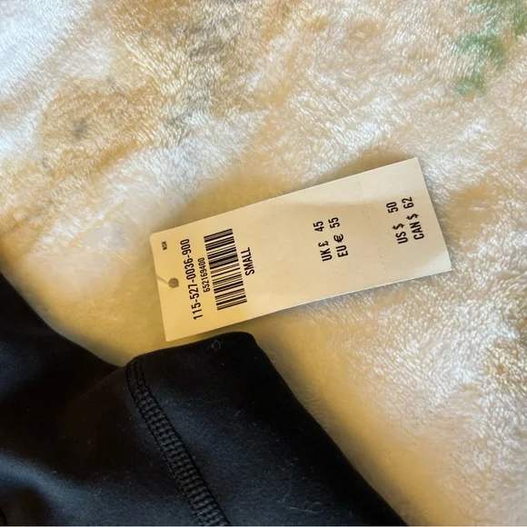 Abercrombie YPB top size Small - Picture 2 of 3